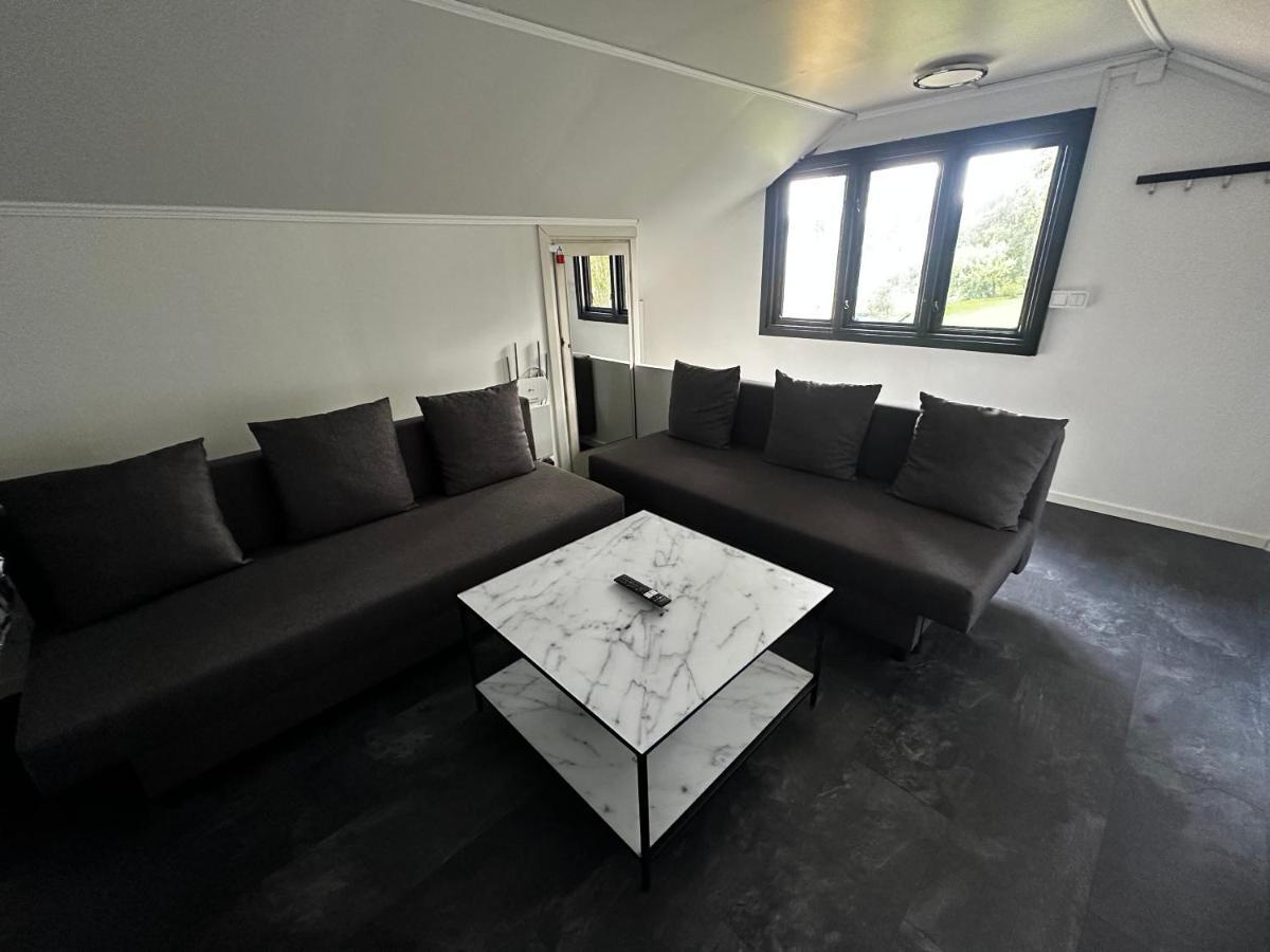 Luxurious Apartment Near Citycenter Borås Екстериор снимка